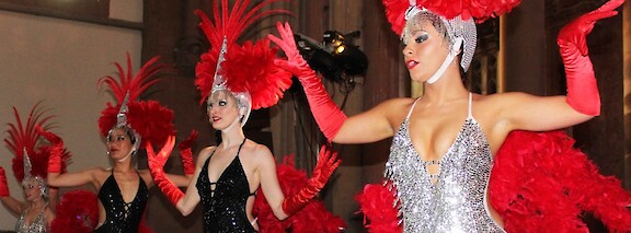 hire showgirl dancers uk